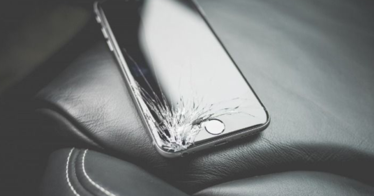 Phone repair brentwood